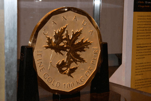 Золотой Канадский Кленовый Лист номиналом $1 миллион долларов
