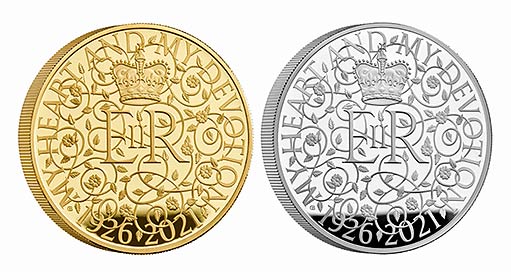 монеты из золота и серебра к дню рождения королевы Британии