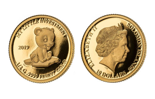Малыш полярного медведя отчеканен на монете из золота