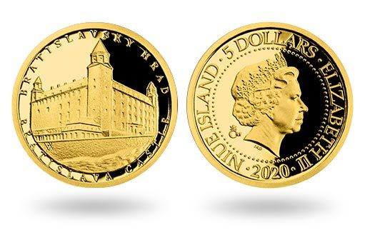 братиславский замок возвышается на золотых монетах Ниуэ